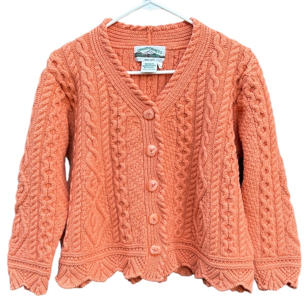 Like New Aran Crafts Merino Wool Cable Knit Crop Lngth Scallop Hem Sweater Large